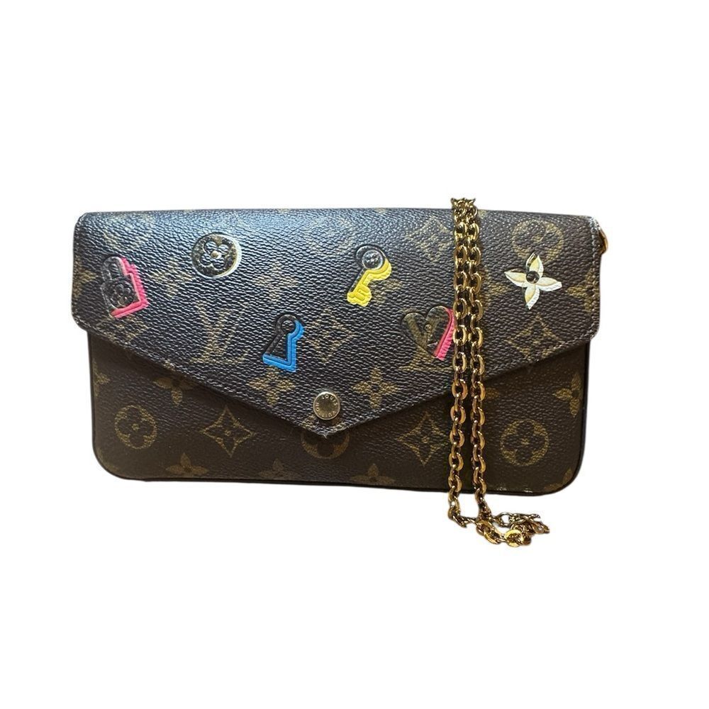 LOUIS VUITTON Limited Edition LV Love Lock Pochette Felicie Clutch Wallet WOC